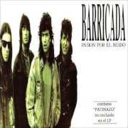 Der musikalische text DENTRO DEL ESPEJO von BARRICADA ist auch in dem Album vorhanden Pasión por el ruido (1989)