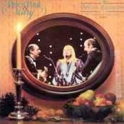 Der musikalische text LIGHT ONE CANDLE von PETER, PAUL & MARY ist auch in dem Album vorhanden A holiday celebration (1988)