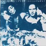 Der musikalische text THE SAME OLD TEARS ON A NEW BACKGROUND von ART GARFUNKEL ist auch in dem Album vorhanden Breakaway (1975)