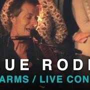 Der musikalische text THE FLAME von BLUE RODEO ist auch in dem Album vorhanden 1000 arms (2016)