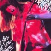 Der musikalische text WAT'CHA GONNA DO, WITHOUT ME von PAT TRAVERS ist auch in dem Album vorhanden Whiskey blues (1997)