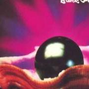 Der musikalische text AMGWANNA KICK BOOTY von PAT TRAVERS ist auch in dem Album vorhanden Black pearl (1981)