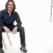 Der musikalische text RONDINE von VALERIO SCANU ist auch in dem Album vorhanden Così diverso (2012)