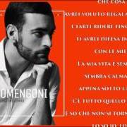 Der musikalische text RESTI INDIFFERENTE von MARCO MENGONI ist auch in dem Album vorhanden Le cose che non ho (2015)