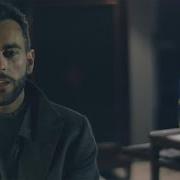 Der musikalische text OME UN ATTIMO FA von MARCO MENGONI ist auch in dem Album vorhanden Parole in circolo (2015)