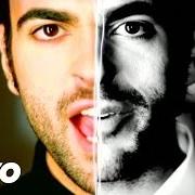 Der musikalische text CREDIMI ANCORA von MARCO MENGONI ist auch in dem Album vorhanden Re matto (2010)