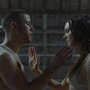 Der musikalische text REMEMBER I TOLD YOU von NICK JONAS ist auch in dem Album vorhanden Looking for love (2017)