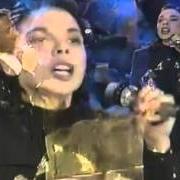 Der musikalische text VETE, AMOR - MIETTA Y AMEDEO MINGHI von SANREMO 1990 ist auch in dem Album vorhanden Sanremo 1990