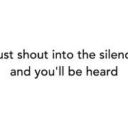 Der musikalische text PARKLAND (INTO THE SILENCE) von SURFER BLOOD ist auch in dem Album vorhanden Carefree theatre (2020)