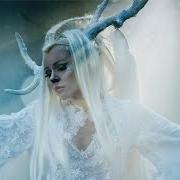 Der musikalische text ANGEL von KERLI ist auch in dem Album vorhanden Feral hearts (2016)