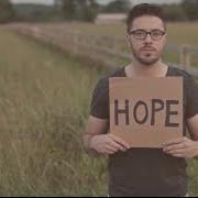 Der musikalische text IT'S NOT OVER von DANNY GOKEY ist auch in dem Album vorhanden Hope in front of me (2014)