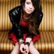 Der musikalische text DANCING CRAZY von MIRANDA COSGROVE ist auch in dem Album vorhanden High maintenance - ep (2011)