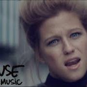 Der musikalische text RAGGAMUFFIN von SELAH SUE ist auch in dem Album vorhanden Raggamuffin (2010)