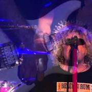 Der musikalische text SOAP ON A ROPE von CHICKENFOOT ist auch in dem Album vorhanden Best + live (2017)