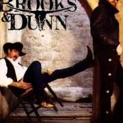 Der musikalische text SHE'S THE KIND OF TROUBLE von BROOKS & DUNN ist auch in dem Album vorhanden Waitin' on sundown (1994)