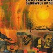 Der musikalische text BLAH BLAH BLAH von BROTHER ALI ist auch in dem Album vorhanden Shadows on the sun (2004)