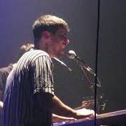 Der musikalische text I MET JOHN von LOUIS DELORT ist auch in dem Album vorhanden La folie des hommes (2018)