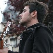 Der musikalische text EMMÈNE-MOI von LOUIS DELORT ist auch in dem Album vorhanden Louis delort & the sheperds (2014)