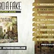 Der musikalische text THE CONSTANT von A HERO A FAKE ist auch in dem Album vorhanden The future again (2012)