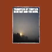 Der musikalische text CHIPPIN AT MY JONES von TRAMPLED BY TURTLES ist auch in dem Album vorhanden Blue sky and the devil (2005)