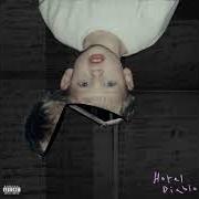 Der musikalische text A MESSAGE FROM THE COUNT von MGK ist auch in dem Album vorhanden Hotel diablo (2019)