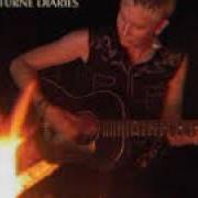 Der musikalische text NOT MY HOME von ELIZA GILKYSON ist auch in dem Album vorhanden The nocturne diaries (2014)