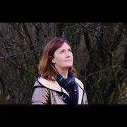 Der musikalische text LAUREL TO A WREATH von KAREN MATHESON ist auch in dem Album vorhanden Still time (2021)