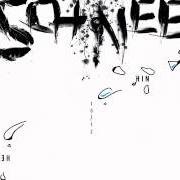 Der musikalische text SCHNEE von SPACEMAN SPIFF ist auch in dem Album vorhanden Und im fenster immer noch wetter (2011)