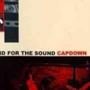 Der musikalische text PROGRESSION VS PUNK ROCK von CAPDOWN ist auch in dem Album vorhanden Pound for the sound (2001)