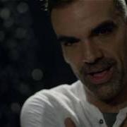 Der musikalische text ADIÓS A LAS ARMAS von CARAMELOS DE CIANURO ist auch in dem Album vorhanden 8 (2015)