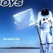 Der musikalische text LIKE A DART IN YOUR FACE von FARMER BOYS ist auch in dem Album vorhanden The world is ours (2000)