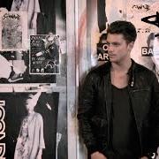 Der musikalische text 79 CLINTON STREET von BASTIAN BAKER ist auch in dem Album vorhanden 79 clinton street (2013)