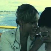 Der musikalische text DRINKS ON ME von BEI MAEJOR ist auch in dem Album vorhanden Usd: upside down - mixtape (2010)