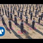 Der musikalische text DON'T WAIT TIL TOMORROW von GARY CLARK JR. ist auch in dem Album vorhanden This land (2019)