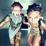 Der musikalische text FIRST TIME von ICONA POP ist auch in dem Album vorhanden Emergency (2016)