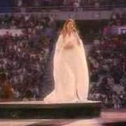 Der musikalische text TERRE von CELINE DION ist auch in dem Album vorhanden Au coeur du stade (1999)