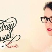 Der musikalische text BREAKING YOU von AUDREY ASSAD ist auch in dem Album vorhanden Heart (2012)