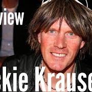 Der musikalische text NUR NOCH SCHUHE AN von MICKIE KRAUSE ist auch in dem Album vorhanden Duette (2016)