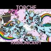 Der musikalische text SOLITARY TRAVELER von TORCHE ist auch in dem Album vorhanden Harmonicraft (2012)