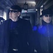 Der musikalische text ALIVE von CHEAP TRICK ist auch in dem Album vorhanden The latest (2009)