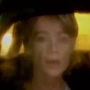 Der musikalische text A SA MERCI von FRANÇOISE HARDY ist auch in dem Album vorhanden Le danger (1996)