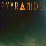 Der musikalische text SMOKE AND MIRRORS von PYYRAMIDS ist auch in dem Album vorhanden Brightest darkest day (2013)