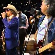 Der musikalische text DINERO von THE TEXAS TORNADOS ist auch in dem Album vorhanden Texas tornados (1990)