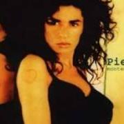 Der musikalische text SENZA VOCE von PIETRA MONTECORVINO ist auch in dem Album vorhanden Napoli mediterranea (2004)