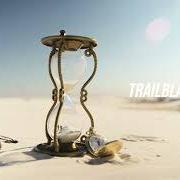 Der musikalische text CARDS I'M DEALT von HIPPIE SABOTAGE ist auch in dem Album vorhanden Trailblazer (2023)