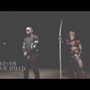 Der musikalische text ARARA von OLAMIDE ist auch in dem Album vorhanden Eyan mayweather (2015)