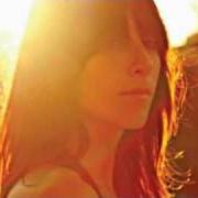 Der musikalische text FIGURE YOU OUT von NICKI BLUHM ist auch in dem Album vorhanden Driftwood (2012)