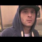 Der musikalische text ALTO LIVELLO von CLEMENTINO ist auch in dem Album vorhanden Mea culpa (2013)