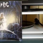 Der musikalische text HAIL CAESAR von AC/DC ist auch in dem Album vorhanden Ballbreaker (1995)