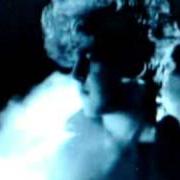 Der musikalische text CICELY von COCTEAU TWINS ist auch in dem Album vorhanden Treasure (1984)